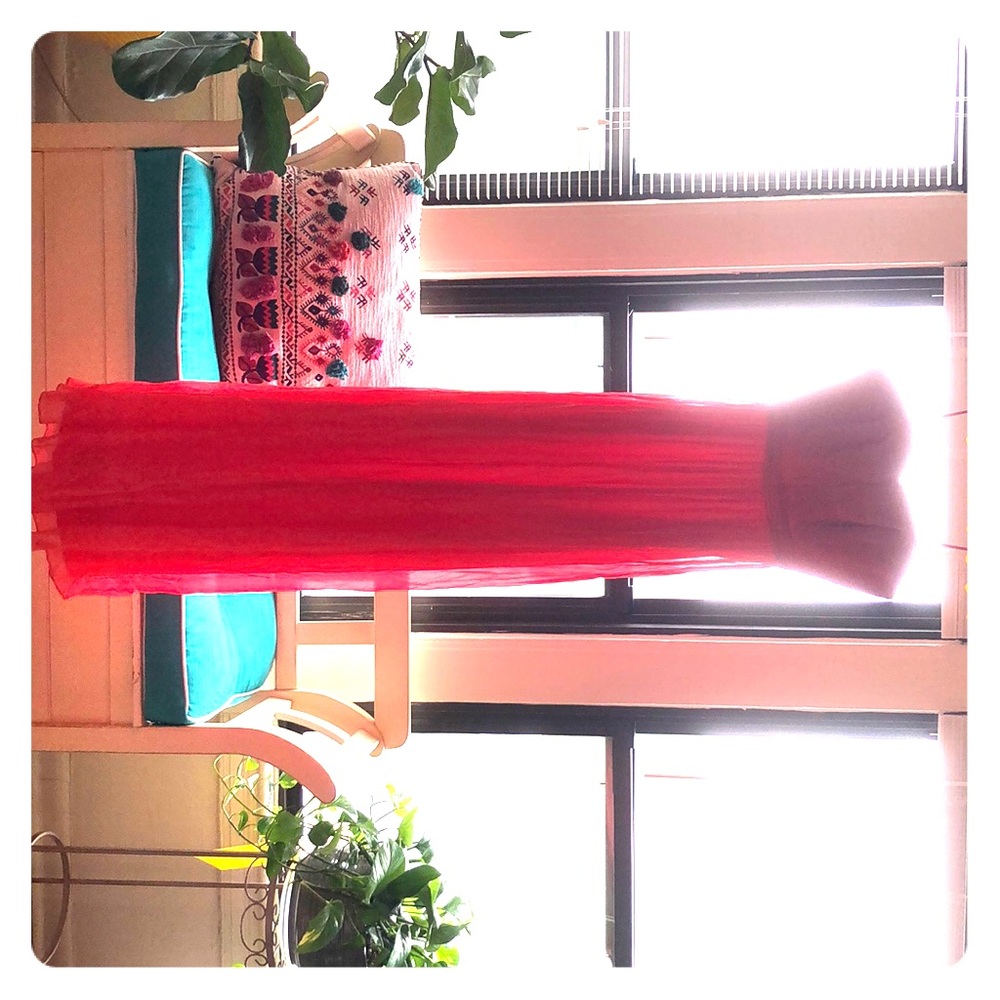 Strapless dress